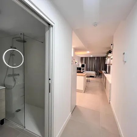 Sunny Apto Castle Harbour Appartement *