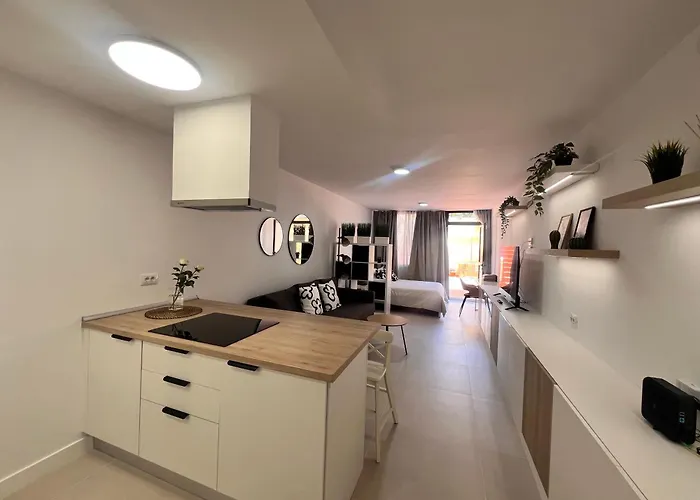 Апартаменты Sunny Apto Castle Harbour