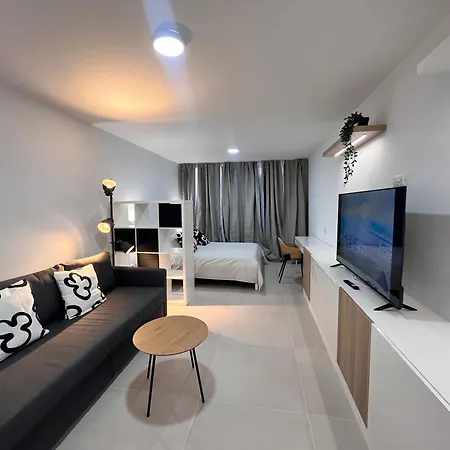 Sunny Apto Castle Harbour Apartment *