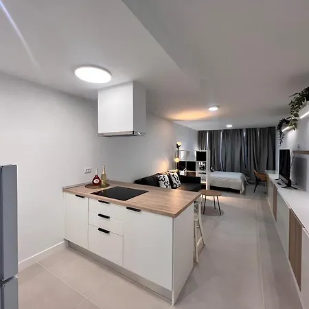 Sunny Apto Castle Harbour Апартаменты