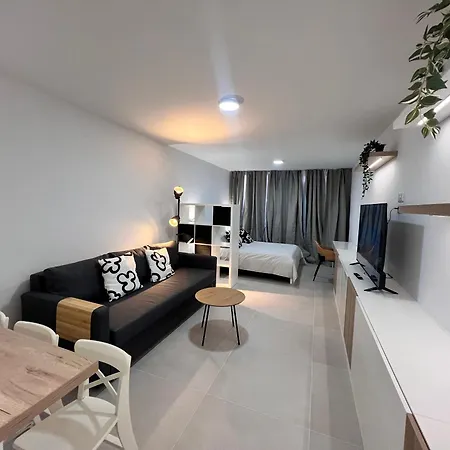 Апартаменты Sunny Apto Castle Harbour