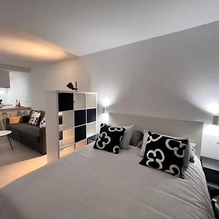 Sunny Apto Castle Harbour *